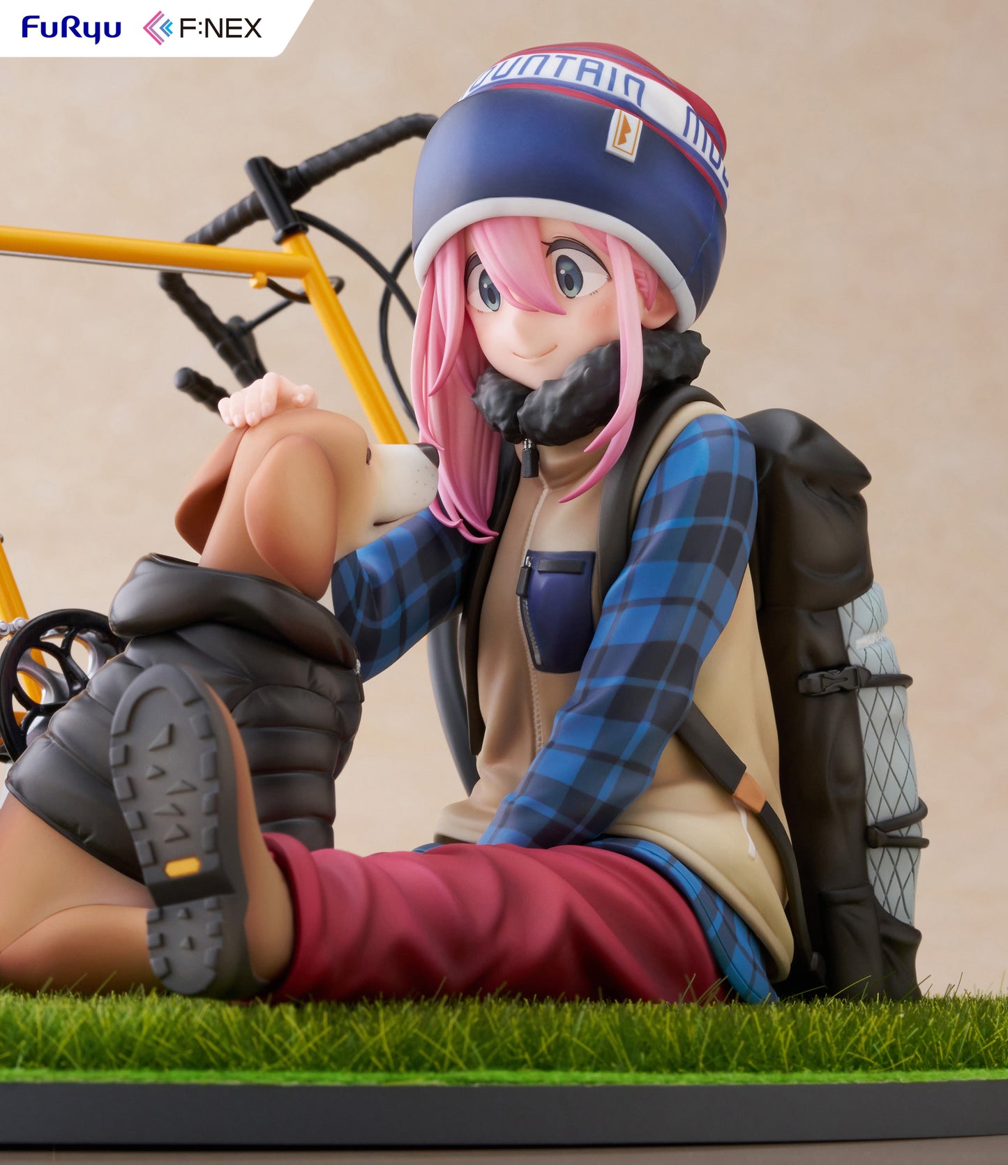 [Pre-order] Laid-Back Camp - Nadeshiko Kagamihara 1/7 - FuRyu