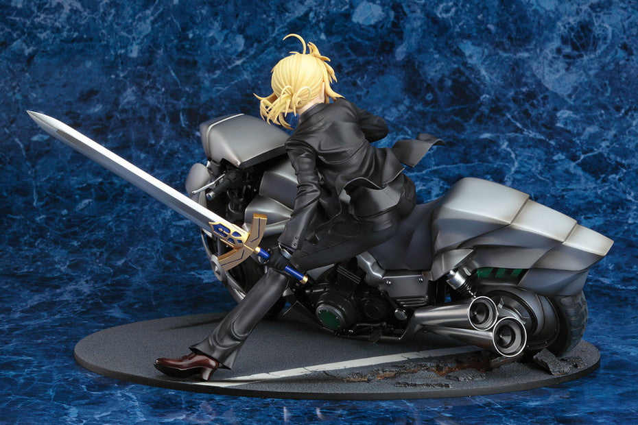 [Pre-order] Fate/Zero - Saber & Saber Motored Cuirassier 1/8 (reissue) - Good Smile Company