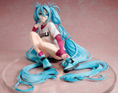 [Pre-order] Vocaloid - Hatsune Miku x Mai Yoneyama: The Latest Street Style "Cute" 1/4 - Stronger